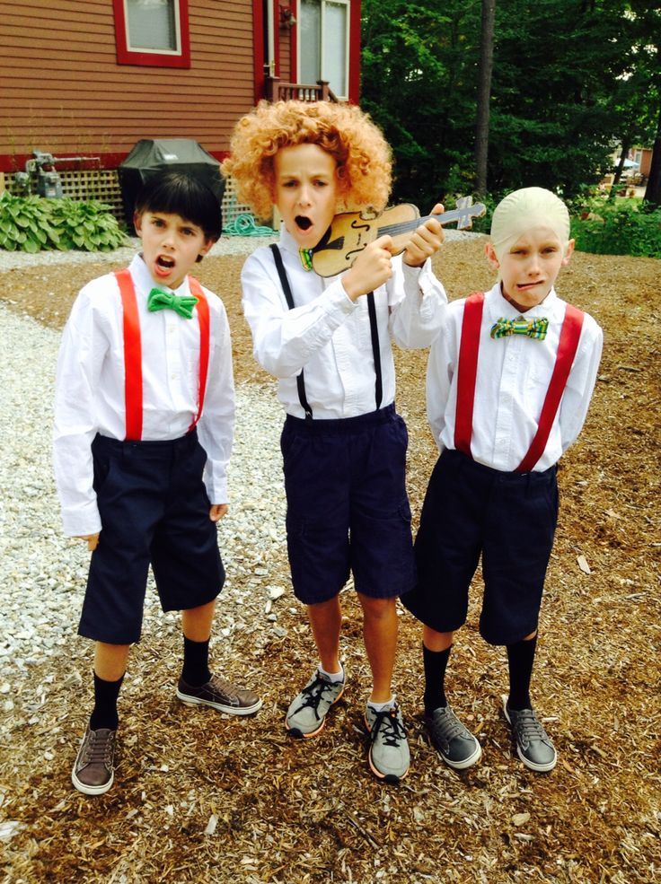 The boys - Summer Village Halloween 2014 3 Stooges Costume, Three Stooges Costume, Trio Halloween Costumes Boys, Boy Costume Ideas, Halloween Costume Gif, Beauty And The Beast Diy, Halloween Costumes Pictures, 3 Stooges, Boy Halloween