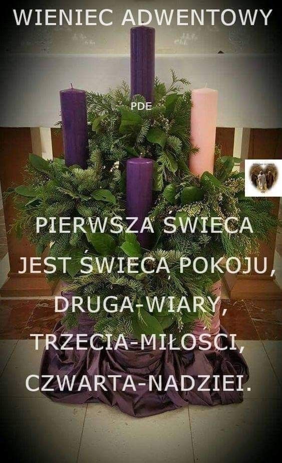 there is a christmas tree with candles on it and the words in russian above it