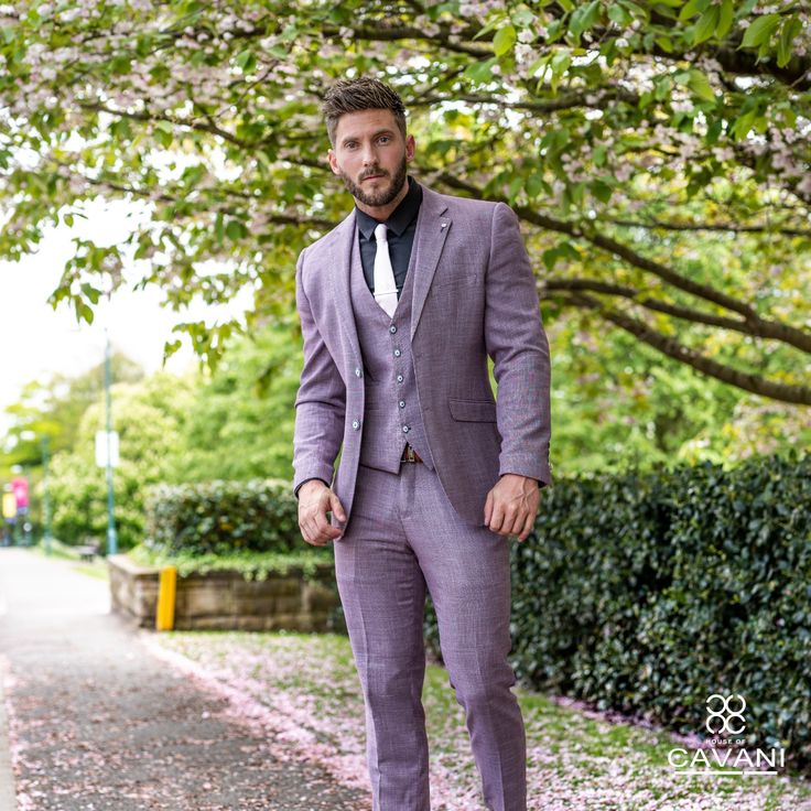 Lilac Suit Men, Suits Men Purple, Prom Men Outfit, Coloured Suits, Lilac House, Engagement Couple Dress, Lavender Suit, Men Suit Wedding, Beach Wedding Suits