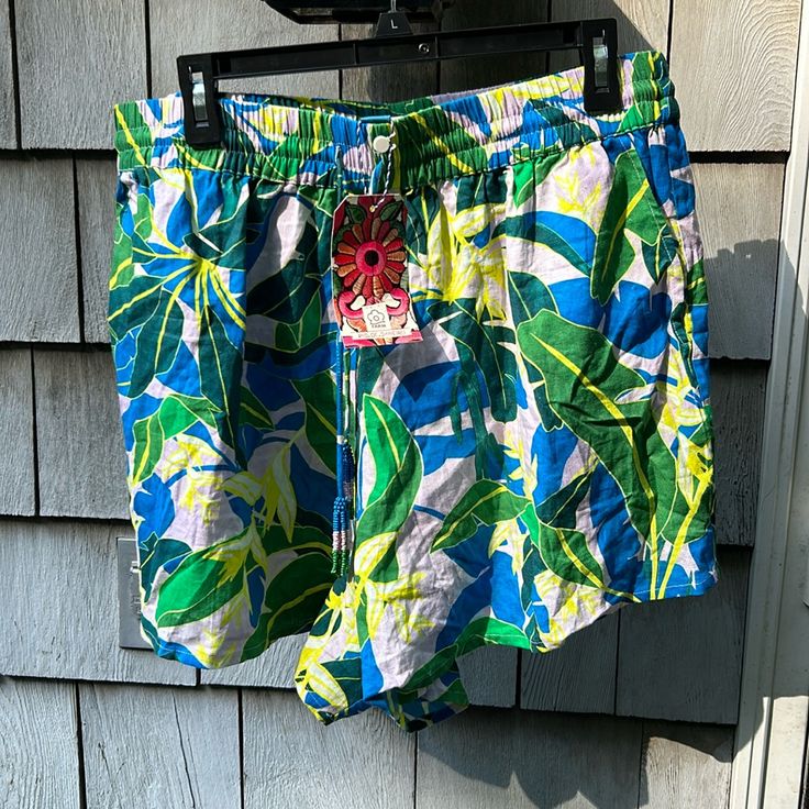 Farm Rio For Anthropologie Shorts Rio De Janiero Size Xl Pockets Drawstring Waistband 55% Linen 45% Viscose Poolside Tropical Print Shorts, Farm Rio Sweater, Farm Rio Skirt, Farm Rio Embroidered Dress, Farm Rio Romper, Farm Rio, Drawstring Waistband, Blue Yellow, Anthropologie