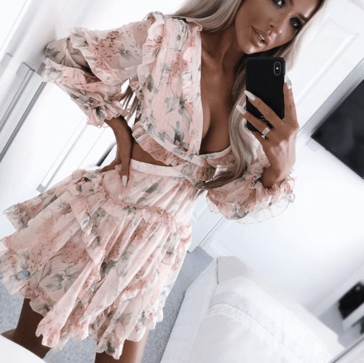 Sweet Long Sleeve Floral Cut Out Ribbons Bows Ruffles Spring Summer Mini Dress Flora Dress, Best Summer Dresses, Floral Chiffon Dress, Pink Mini Dress, Dress Chiffon, Floral Lace Dress, Bodycon Dress Parties, Dress Silhouette, Mini Dresses Summer