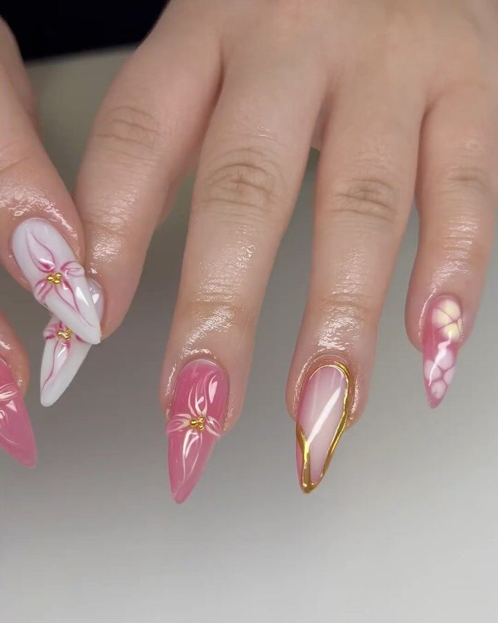 Beautynailsclip (@beautynailsclip) • Instagram photos and videos Oval Nail Inspo Summer, Swirl Art Nails, Nails Goddess, Nails Mermaid, Goddess Nails, Coquette Nail, Nails Bow, Nails Coquette, Nails Clear