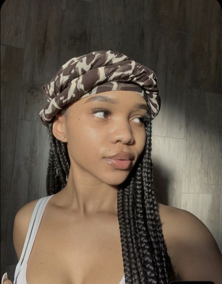 Cute Scarf Hairstyles, Scarf Hairstyles Black, Headwrap Hairstyles, Cute Scarf, Braided Scarf, Thick Wavy Hair, Hair Wrap Scarf, Hair Scarf Styles, Head Scarf Styles