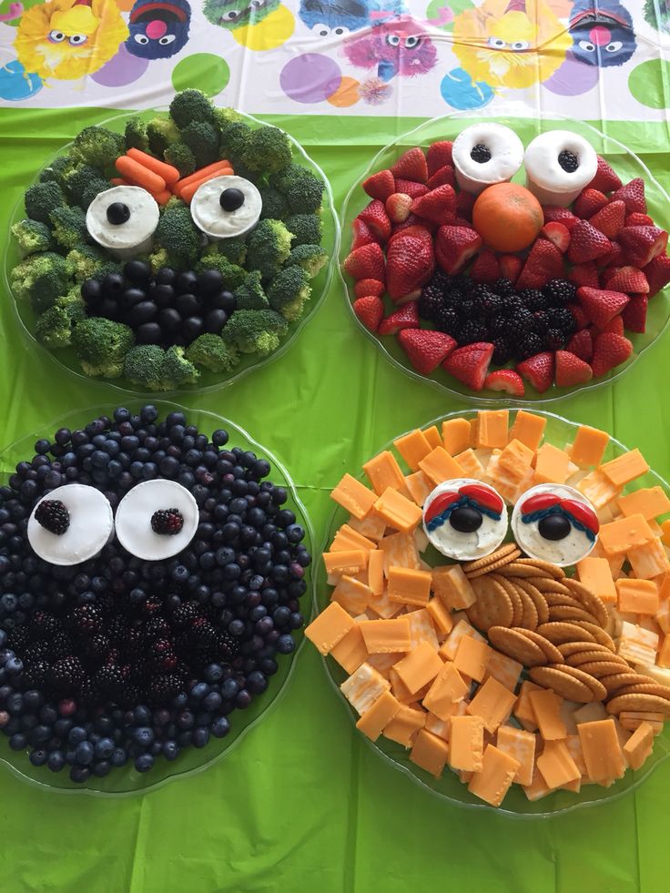 an image of some food in the shape of sesames and other foods on a table