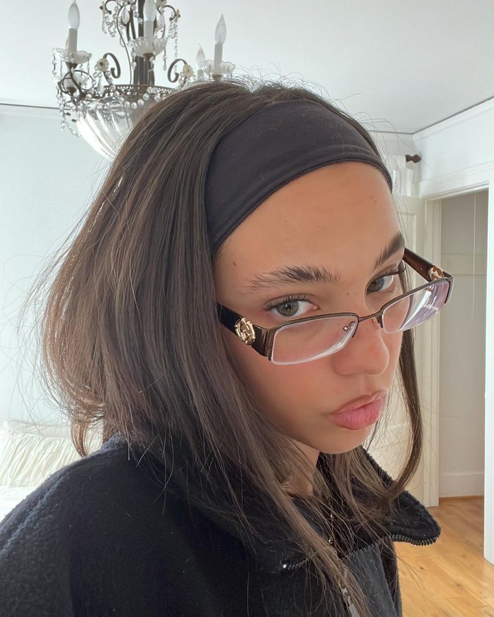 Alle Beiträge • Instagram Glasses Inspiration, Office Girl, Stylish Glasses, Womens Glasses, Looks Style, Glasses Fashion, Fashion Killa, Hair Inspo, Pretty People