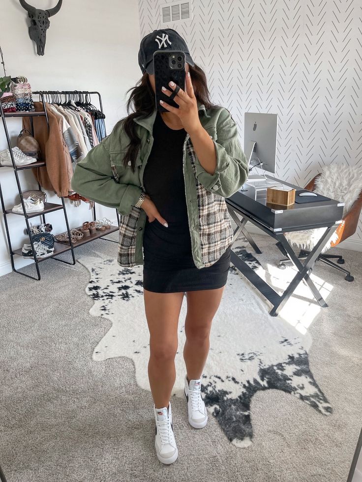 Outfits With Nike Blazers For Women, Black Platform Converse Outfit, Plaid Shacket Outfit, Outfits With Nike Blazers, Blazer Mid 77 Outfit, Nike Blazer Mid 77 Outfit, Platform Outfit, Nike Blazers Outfit, Shacket Outfit