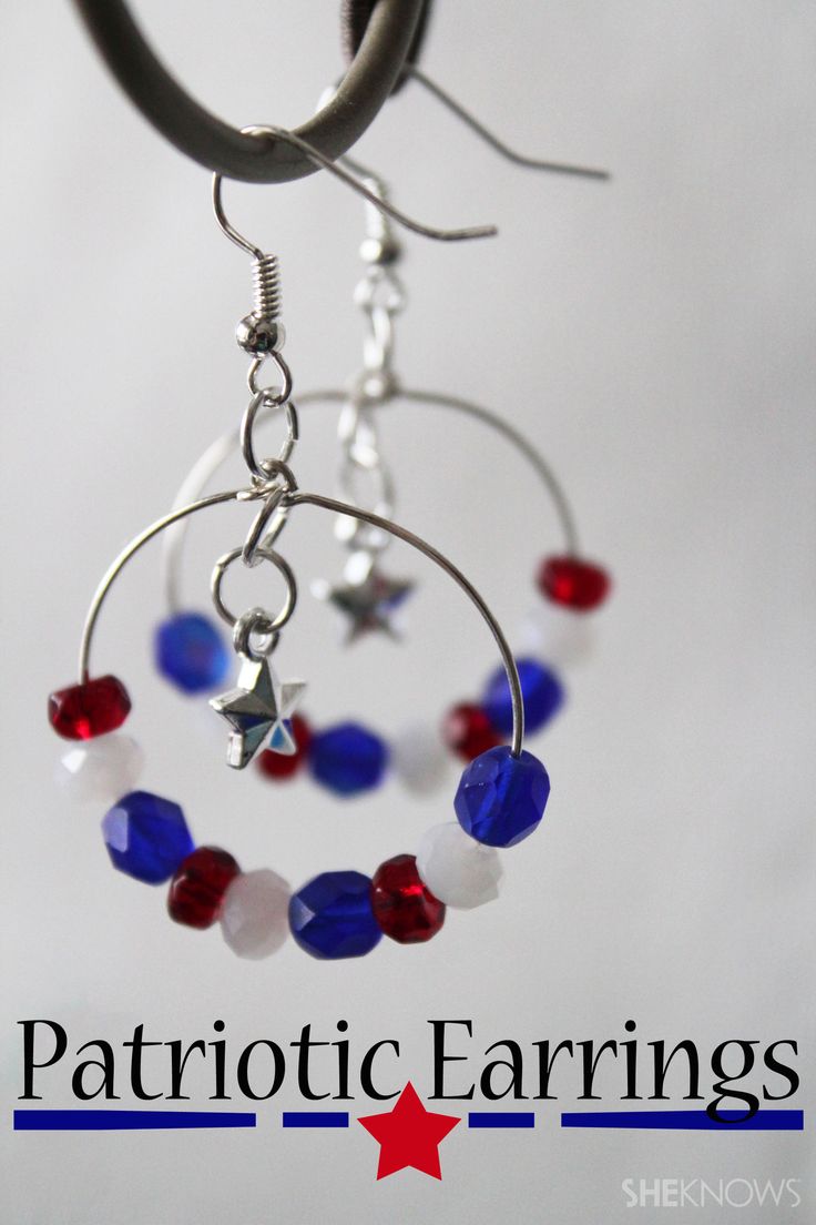 DIY jewelry: Patriotic earrings for July Fourth Fourth Of July Jewelry Diy, 4th Of July Jewelry Ideas, 4th Of July Earrings Diy, July 4th Earrings, Diy Holiday Jewelry, Fourth Of July Jewelry, Fourth Of July Earrings, Powerful Girl, Faux Earrings