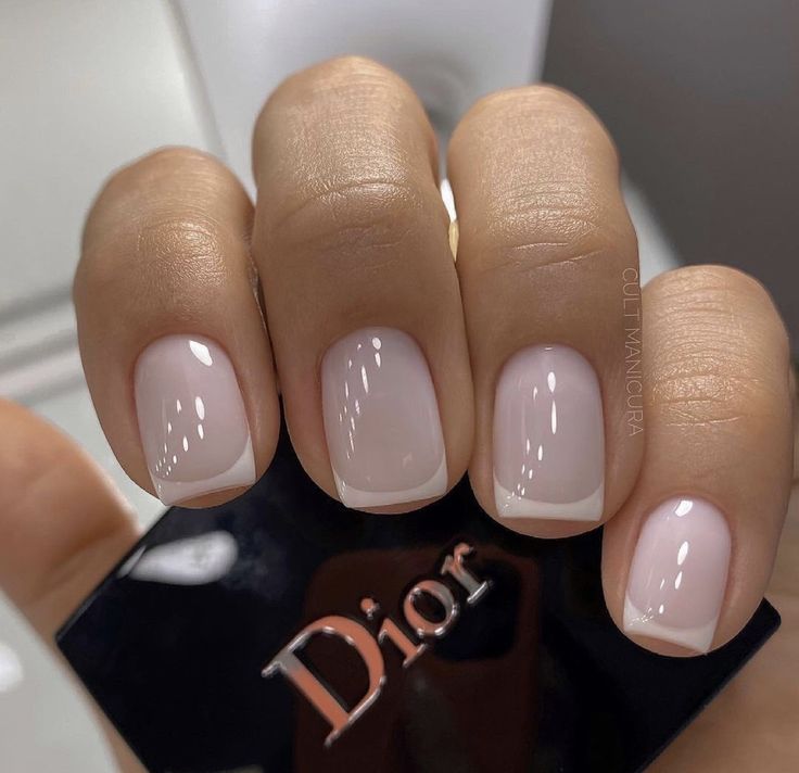 Unghie Sfumate, French Manicure Nails, Her Nails, Neutral Nails, Dipped Nails, Elegant Nails, Classy Nails, Fancy Nails, Chic Nails