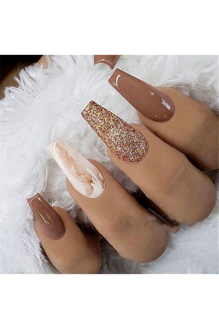 17 affordable almond nail designs for 2022 ideas for you to wear during fall! I am sharing tools, tips, and some inside knowledge! Nail styles for fall. Easy Fall Nail Designs, November Nail Designs, Almond Nail Designs, Art Nails Design, Nail Nail Designs, Designer Nails, Nails Acrylic Coffin, Inspiration Nails, November Nails