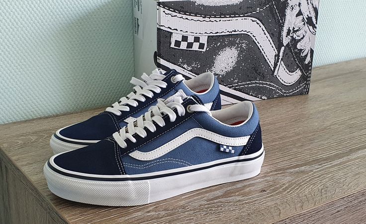 Vans skate old skool - navy Vans Old Skool Navy, Vans Old School, Vans Skate, Navy Outfit, Fame Dr, Vans Authentic, Vans Old Skool, Old Skool, Vans Old Skool Sneaker