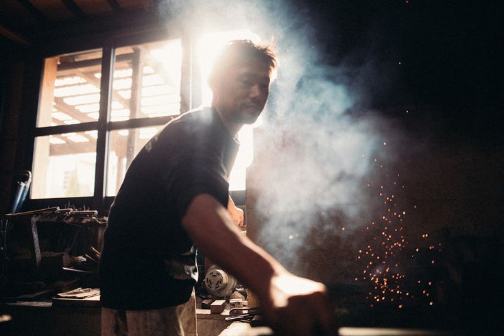 The art of making a japanese knife. Photographer Room, Adobe Bridge, Narrative Photography, Canon 5d Mark Iv, 5d Mark Iv, Environmental Portraits, Leica M, Canon 5d, Corporate Headshots