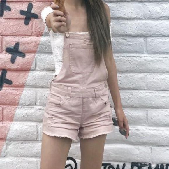 New Light Pink Overalls With Buttons On Side. Perfect Paired With A White Crop Top. Fitted Shortalls For Summer, Fitted Summer Shortalls, Summer Overalls For Day Out, Fitted Shortalls For Summer Day Out, Summer Short Jumpsuits And Rompers With Pockets, Trendy Fitted Shortalls For Summer, Casual Short Overalls For Summer, Casual Short Jumpsuits And Rompers, Spring Short Length Shortalls