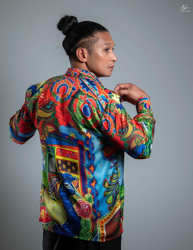 Multicolor Printed Silk Shirt, Designer Multicolor Silk Shirt, Silk Long Sleeve Tops With Graphic Print, Silk Long-sleeve Tops With Graphic Print, Silk Tops With Graphic Print And Long Sleeves, Silk Tops With Vibrant Print And Long Sleeves, Silk Graphic Print Multicolor Tops, Silk Multicolor Graphic Print Tops, Multicolor Silk Tops With Graphic Print