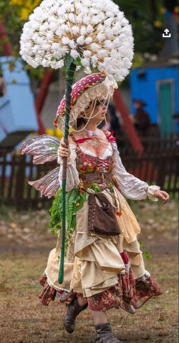 Red Mushroom Fairy Costume, Ren Faire Outfits Mushroom Fairy, Mushroom Fairy Outfit Ideas, Fairy Princess Cosplay, Enchanted Costume Ideas, Renfair Fairy Costume, Fall Fairy Ren Faire, Pumpkin Fairy Costume, Mushroom Princess Costume