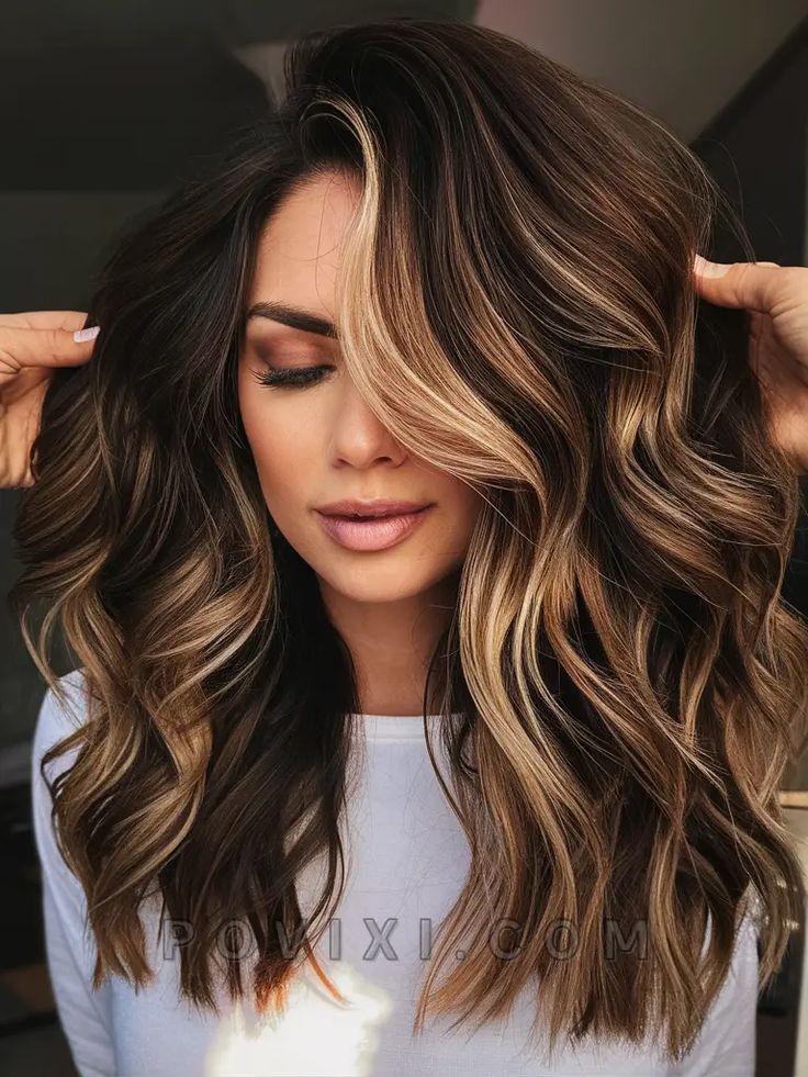 Multi Dimensional Brunette Balayage, Caramel Hair Dark Roots, Dark Brown To Caramel Balayage, Multi Color Balayage, Chocolate Brown Hair With Caramel Lights, Dark Brown Caramel Balayage, Multi Dimensional Brunette, Balayage For Brunettes, Caramel Blonde Balayage