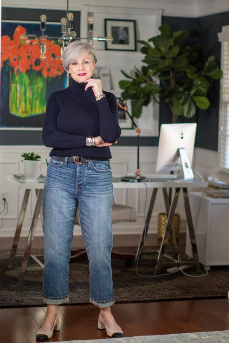 my day in the life series | home tours Dressing Over 60, Style At A Certain Age, Over 60 Fashion, Life Series, Moda Jeans, 60 Fashion, Home Tours, Day In The Life, Style Mistakes