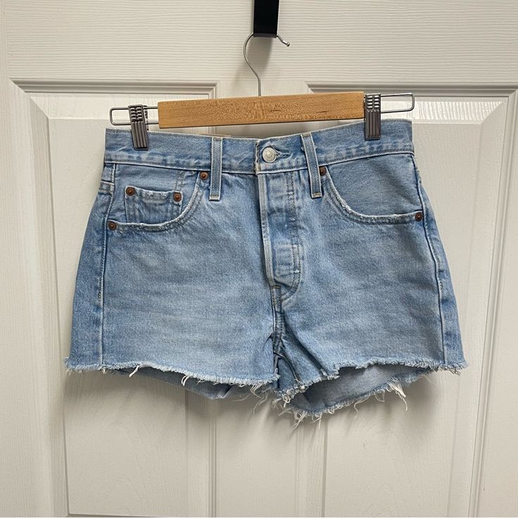 New. Size 25. Light Wash Denim Jean Shorts. Raw Hem. Button Through Hide Away Fly. From Dillard's. No Trades. La-123 Levi's Denim Jean Shorts, Levi's High Waist Denim Blue Jean Shorts, Cutoff Jean Shorts With Button Closure In Medium Wash, Levi's High Rise Denim Jean Shorts, Straight Leg Shorts With Button Closure For Summer, Levi's High Waist Light Wash Jean Shorts, Levi's Cutoff Jean Shorts In Denim Blue, Levi's Jeans With Button Closure For Summer, Levi's Summer Jean Shorts With Button Closure