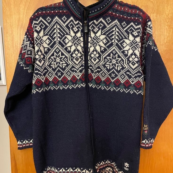 Dale Of Norway Olympic Usa Sweater Size Xs Men’s. Fits Like A M/L Women Blue Fair Isle Winter Outerwear, Nordic Style Blue Fair Isle Outerwear, Blue Nordic Long Sleeve Outerwear, Blue Long Sleeve Outerwear With Fair Isle Pattern, Usa Sweater, Dale Of Norway, Colorful Sweaters, Norway, Sweater Sizes