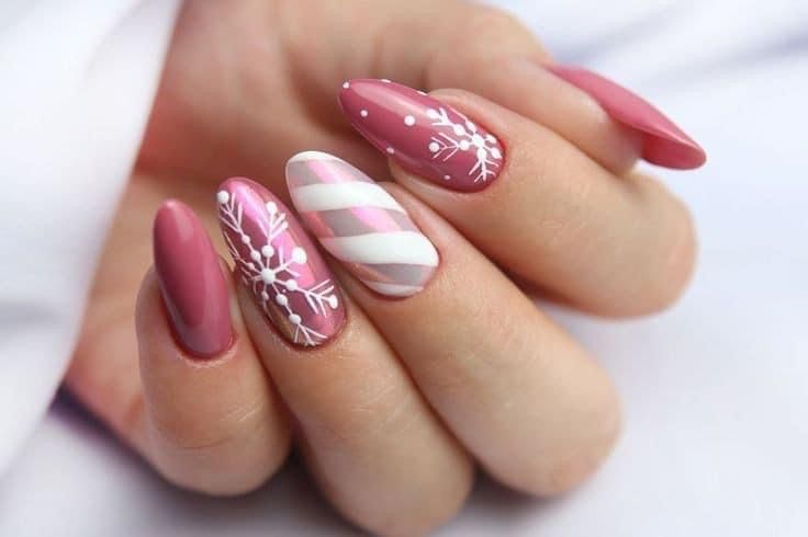 Pink Xmas Nails, Carnival Christmas, Indigo Nails, Polish Nails, Pink Xmas, Christmas Gel Nails, Christmas Nails Acrylic, White Nail, Easter Nails