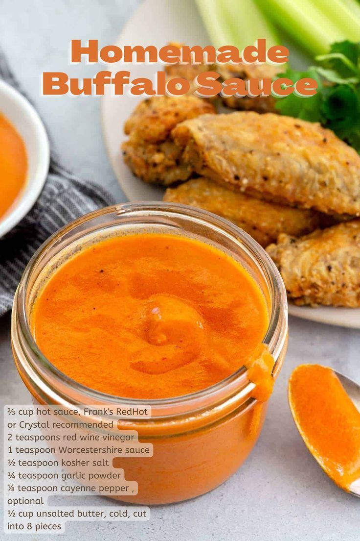 buffalo sauce healthy recipe Buffalo Sauce Recipe, Baked Buffalo Wings, Recipe With Cream Cheese, Dipping Sauces For Chicken, Chicken Shawarma Recipe, Homemade Buffalo Sauce, Popular Appetizers, Buffalo Wing Sauce, Crockpot Recipes Beef