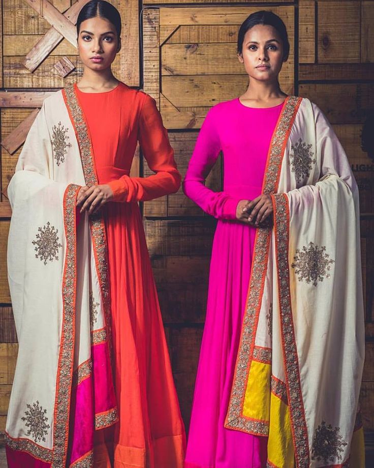 Full Sleeve Designs For Salwar Kameez Sleeves Suit Design, Suit Design For Women, Full Sleeves Design, Indian Designer Suits, Salwar Designs, Salwar Kamiz, Orange Colour, Suit Design, Indian Couture