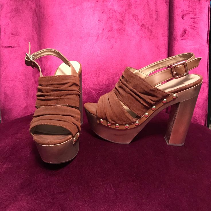 Colin Stuart Platform Sandals In Light Brown Suede. Gold Hardware, Never Worn. Brown Open Heel Sandals For Party, Brown Heels For Summer Party, Gold Suede Heels For Summer, Trendy Party Sandals With Wooden Heel, Brown Sandals With 4-inch Heel For Party, Brown Open Toe Sandals For Party, Brown Stacked Heel Party Heels, Brown Sandals With Wooden Heel For Party, Brown Sandals For Summer Night Out