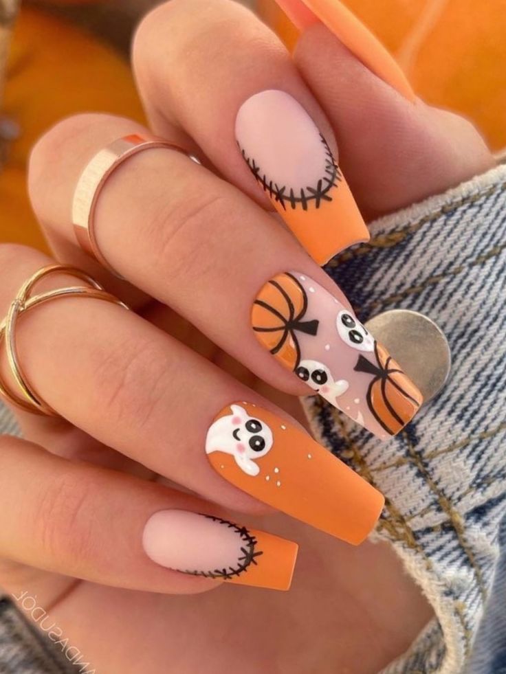 burnt orange coffin nails with halloween design Nails 23, Holloween Nails, Unghie Nail Art, Halloween Acrylic Nails, Cute Halloween Nails, Fall Gel Nails, Pumpkin Nails, Cute Nails For Fall, October Nails