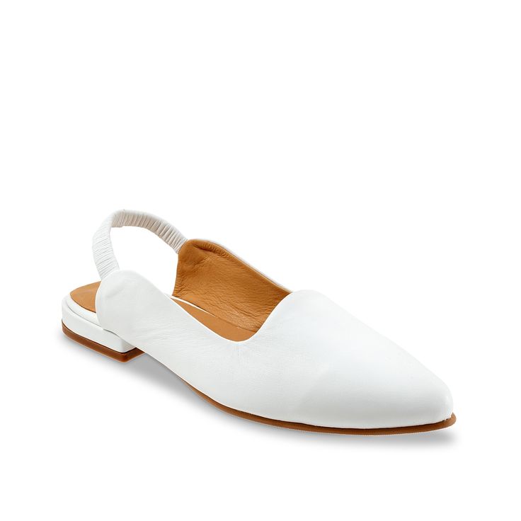 Bueno-Indie Flat Daily errands become comfortable in the Indie flat from Bueno. The flat, made from soft leather, has an elasticated back strap for a comfortable fit. Leather footbed and midsole pamper your feet with each step. White Closed Toe Sandals For Work, White Synthetic Flats With Low Heel, White Leather Slip-on Ballet Flats, White Synthetic Low Heel Flats, Comfortable White Slip-on Flats, White Medium Width Slip-on Flats, White Flat Everyday Sandals, White Flat Sandals For Everyday, White Flat Sandals For Everyday Wear