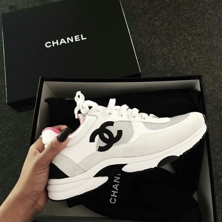 ✨ on Twitter: "chanel… " Slingback Chanel, Tas Louis Vuitton, Sneaker Outfits, Sporty Shoes, Chanel Sneakers, Dr Shoes, High Heels Boots, Dad Sneakers, Hype Shoes