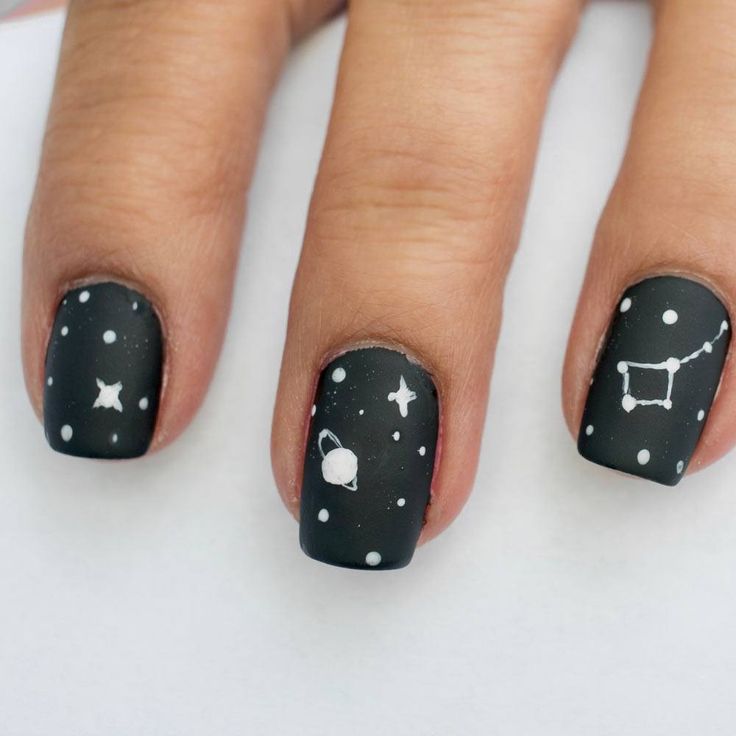 Planet Nails, Space Nails, Spring Nail Trends, Cute Simple Nails, Galaxy Nails, Nails Spa, Black Nail Designs, Cute Gel Nails, Trendy Nail Art