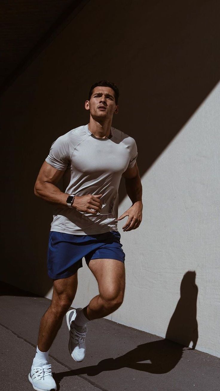 Male Fitness Photography, Sporty Outfits Men, Gym Wear Men, Sportswear Outfits, Gym Outfit Men, Gym Photos, Gym Fits, Guys Clothing Styles, Fitness Photography