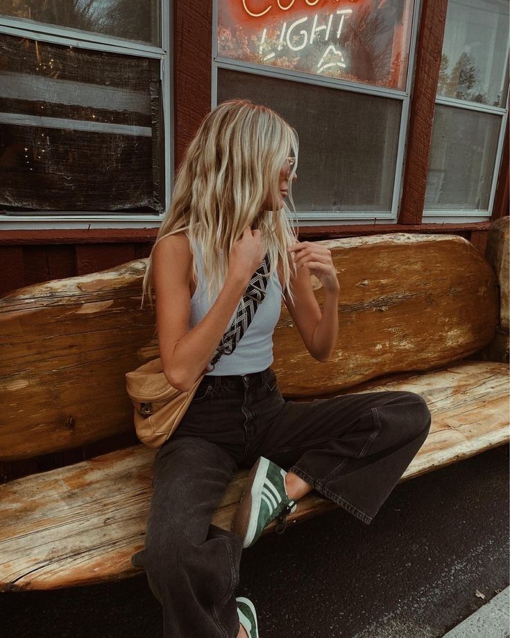 Mode Hippie, Nashville Outfits, Estilo Hippie, Mode Boho, Mode Inspo, Mom Outfits, Mode Vintage, Mode Inspiration, Looks Style