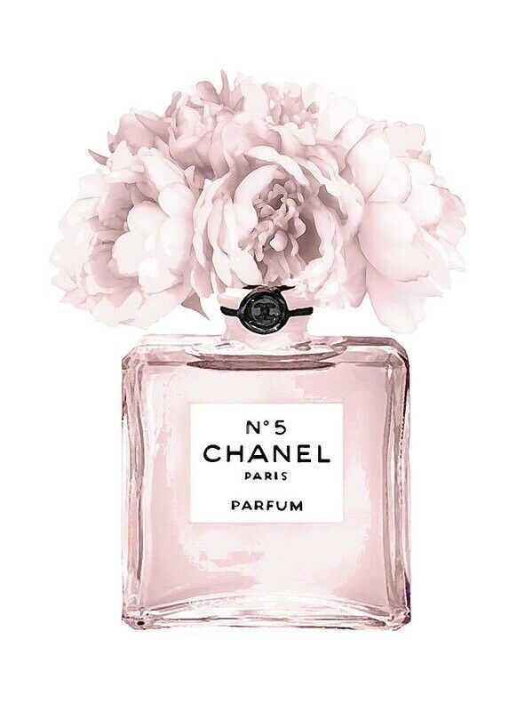 chanel no 5 parfum perfume bottle with peonies on the top