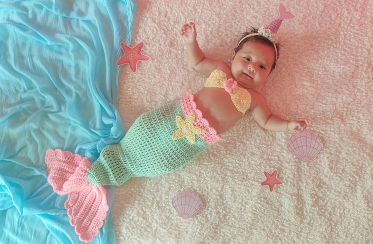 Crochet Mermaid Pattern, Crochet Baby Mermaid Tail, Ariel Bebe, Baby Mermaid Tail, Baby Mermaid Crochet, Mermaid Photoshoot, Mermaid Tail Pattern, Mermaid Tail Costume, Mermaid Crochet Pattern