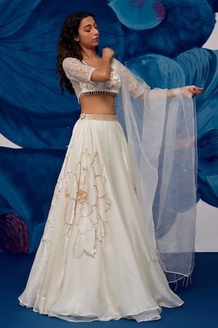 Ivory can can attached lehenga with floral sequin embroidered patterns. Comes with padded crystal embroidered blouse and dupatta. - Aza Fashions Lehenga Pattern, Embroidered Patterns, Organza Lehenga, Ivory Blouse, Fashion Courses, Set Saree, Organza Wedding, Sequin Blouse, A Line Kurta