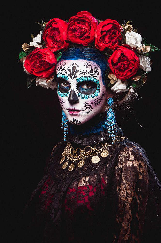 Female Skull Art, Sugarskulls Makeup, Day Of Dead Costume, Catrina Costume, Catrina Makeup, Muertos Makeup, Halloween Makeup Sugar Skull, Dead Costume, Fantasy Make-up