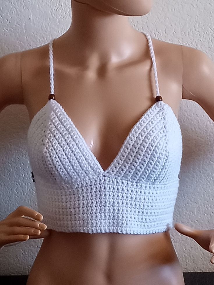 Keep cool this summer🌞 with this beautiful, fun crop top!   I know you will enjoy this one. You are sure to get compliments.   Great for the beach, a night out, festival or just running errands.  Also comes in Variety of colors and made to order! Made with premium acrylic yarn from Turkey. Not itchy or scratchy....will hold up forever forever! **Hand wash **lay flat to dry, do not wring out to prevent strechting Bohemian V-neck Halter Top For Summer, Trendy V-neck Crop Top For Beach, Summer V-neck Crop Top For Vacation, Summer Vacation V-neck Crop Top, Summer Festival V-neck Halter Top, Summer V-neck Beach Crop Top, Trendy V-neck Crop Top For Vacation, Casual V-neck Crop Top For Beach, Bohemian V-neck Crop Top For Beach Season