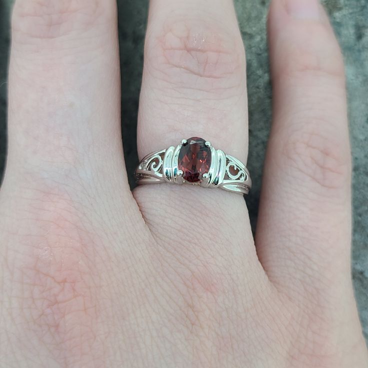 14k white gold 7x5mm oval garnet ring. Finger size 6. Garnet Ring, Garnet Rings, Ring Finger, Garnet, White Gold, Size 6, Ring, Gold, White