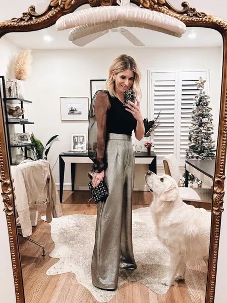 Nye Pants Outfits, Wide Leg Pants Outfit Party, Holiday Pants Outfits, Wide Leg Trousers Outfit Night Out, Wide Leg Satin Pants Outfit, Velvet Pants Outfit Party, Satin Wide Leg Pants Outfit, Trousers Outfit Night Out, Velvet Pants Outfit