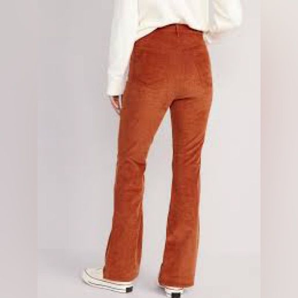 Higher High-Waisted Corduroy Flare Pants In Burnt Orange From Old Navy. Very High Waist. Some Stretch. Cotton/Rayon/Spandex. New With Tags. Size 4 Petite. No Flaws. Trendy Full-length Corduroy Bottoms, Trendy Full Length Corduroy Bottoms, Full-length Corduroy Bottoms For Fall, Stretch High Waist Corduroy Pants, Retro Trousers Jeans For Fall, Retro Jeans Shaped As Trousers For Fall, Full Length Corduroy Bottoms For Fall, Fall Full Length Corduroy Bottoms, Fall High-rise Corduroy Bottoms