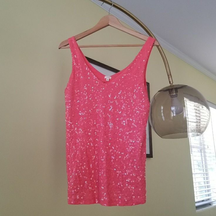 Nwot Drapey Sequined Tank/Cami With Elegant V-Neck Silhouette. Size Small, See J. Crew's Sizing. Please Review Pictures With Care To See The Pattern And Spacing Of Sequins. Lovely With White Jeans Or Wide Leg Pants For A Summer Cocktail Event! Scoop Neck Top For Summer Party, Pink Sequin Tank Top For Spring, Pink V-neck Top With Sequins, Pink Sequined V-neck Top, Casual Pink Sequined T-shirt, Sequin V-neck Tank Top For Spring, V-neck Sequin Tank Top For Spring, Sequined V-neck Tank Top For Spring, Spring V-neck Sequin Tank Top