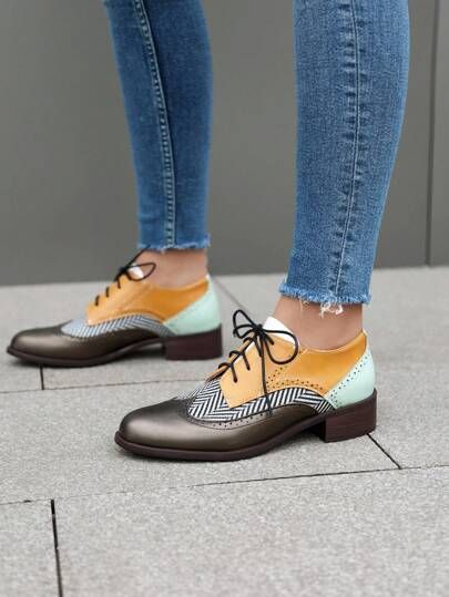 Flat Oxford Shoes, Oxford Flats, Women Flats, Brogue Shoes, Women Oxford Shoes, Mixed Colors, British Style, Fashion Flats, Chunky Heel