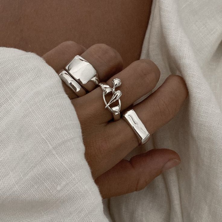 OLIVIA RING – wish you were naked Silver Ring Inspiration, Chunky Silver Jewellery, Rings Aesthetic, Chunky Silver Rings, Handcrafted Silver Jewelry, Classy Jewelry, Stacked Jewelry, Funky Jewelry, Jewelry Lookbook