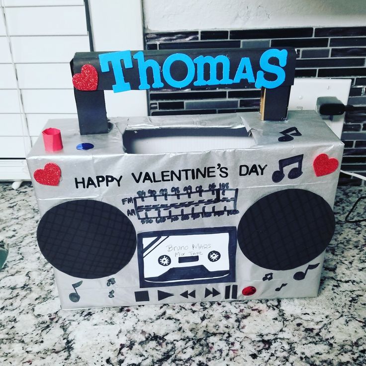 a box shaped like a radio with the words happy valentine's day written on it