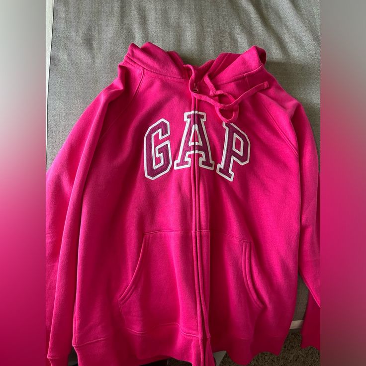 Brand New Never Worn Hor Pink Hoodies Roddler, Pink Gap Hoodie, Gap Zip Up Hoodie, Hoodie Gap, Long Sweater Vest, Casual Country Outfits, Latina Outfits, Gap Hoodie, Gap Fit