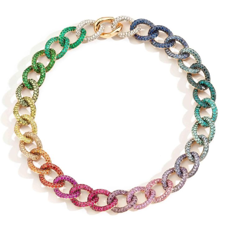 Billed as a work of art, the Chameleon chain from Pomellato presents a mesmerising rainbow of gemstones using an extraordinary selection of 27 different colour hues. One of a kind. #pomellato #highjewellery #highjewelry #oneofakindjewels #uniquejewels Jewellery Luxury, High Jewellery, White Gold Set, Italian Jewelry, Couture Jewelry, Jewelry For Her, High Jewelry, Everyday Jewelry, Jewelry Branding