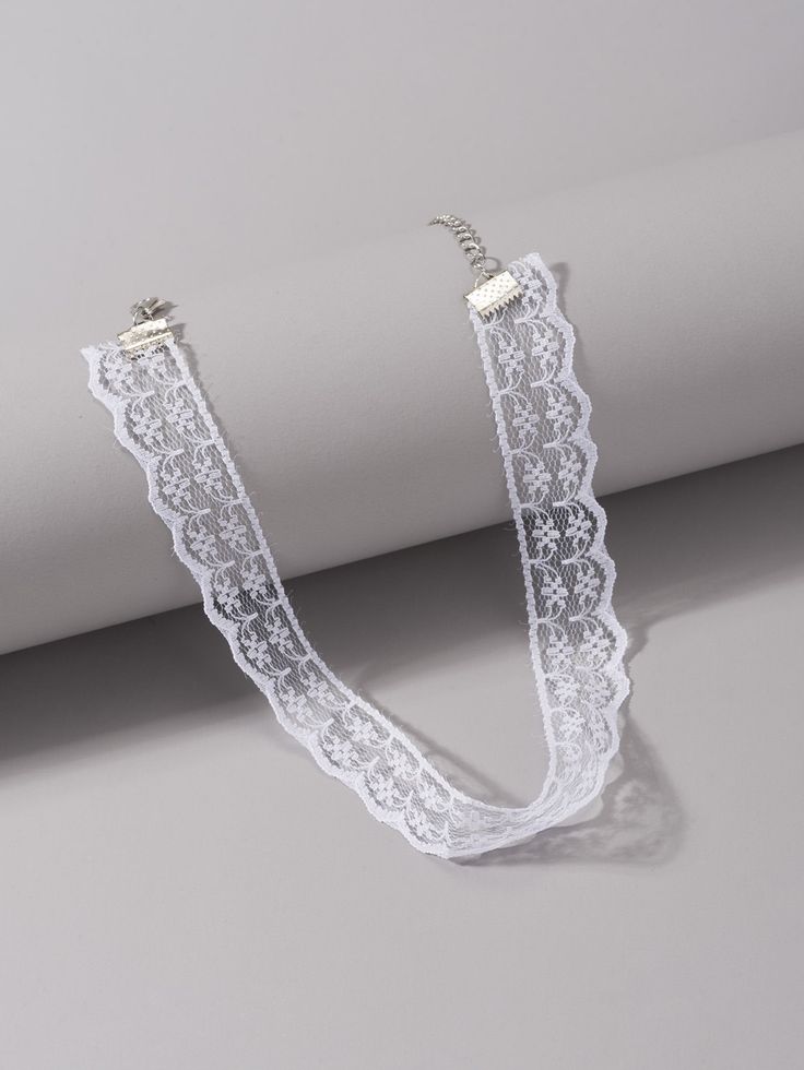 White Fashionable   Lace  Chokers Embellished   Jewelry Manhwa Necklace, Vampire Dormitory, Korean Spring Outfits, White Lace Choker, White Choker, Lace Choker Necklace, Lace Choker, Diy Bracelets Easy, Special Jewelry