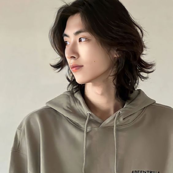 Long Hair Men Layers, Men’s Long Haircut Straight, Men Layered Haircut Guys Long Hair, Longer Masculine Haircuts, Men With Shoulder Length Hair, Mens Wolf Cut Hair Long, Asian Men Long Hairstyle, Wolf Cut Men Long, Long Male Hairstyles