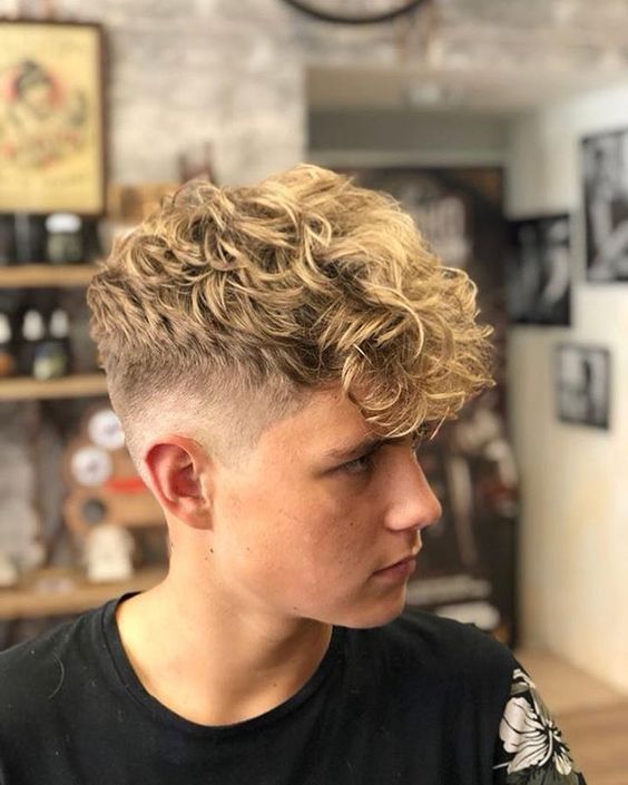 Messy pompadour For Curly Hair Boy Permed Hair, Boys Haircuts Curly Hair, Boys Curly Haircuts, Boy Haircuts Short, Boy Haircuts Long, Blonde Hair Boy, Men Haircut Curly Hair, Mens Haircut