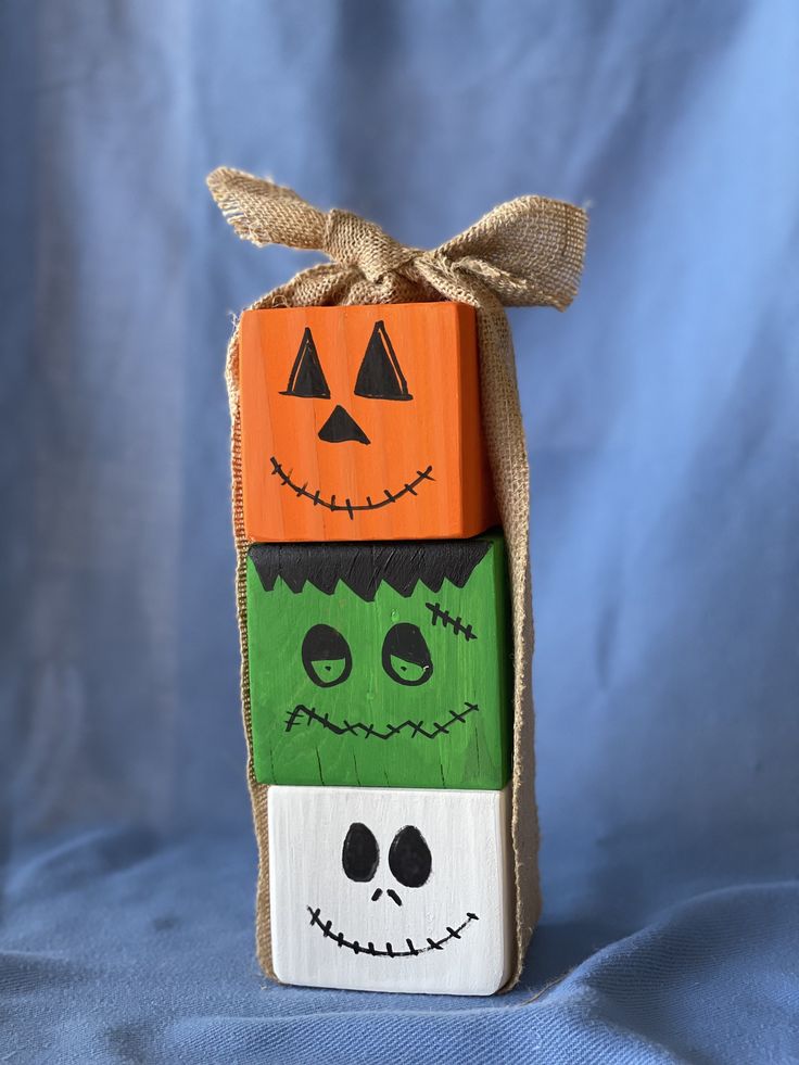 Medium / Halloween Monster Blocks 5 - Old Soul AZ Halloween Decor Homemade, Wood Crafts Halloween, Fall Crafts Wood, Decorative Wood Blocks, Halloween Sellable Crafts, Halloween Woodworking, Wood Projects Halloween, Halloween Wood Crafts To Sell, Simple Crafts To Make And Sell